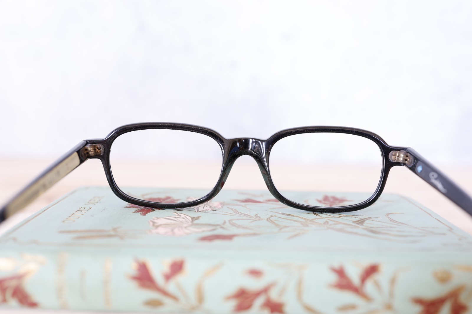 Vintage eyeglass 1960s Made In Germany by saphira oval shaped Black