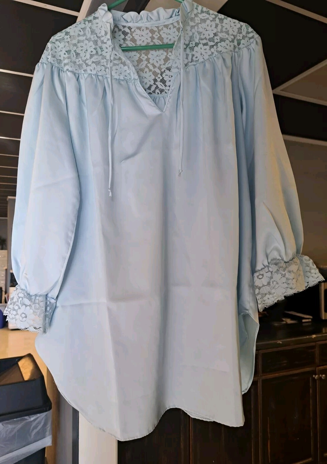 VTG Val Mode Lingerie Shiny Satin OVERSIZED Gown Lace Blue Large Moo Moo (B9.1)