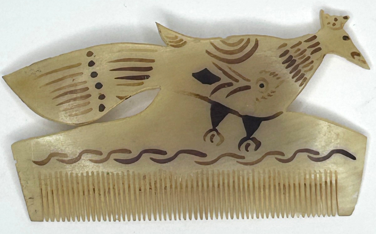 Antique 1800’s Carved Victorian Fine Hair Comb Peacock Antique