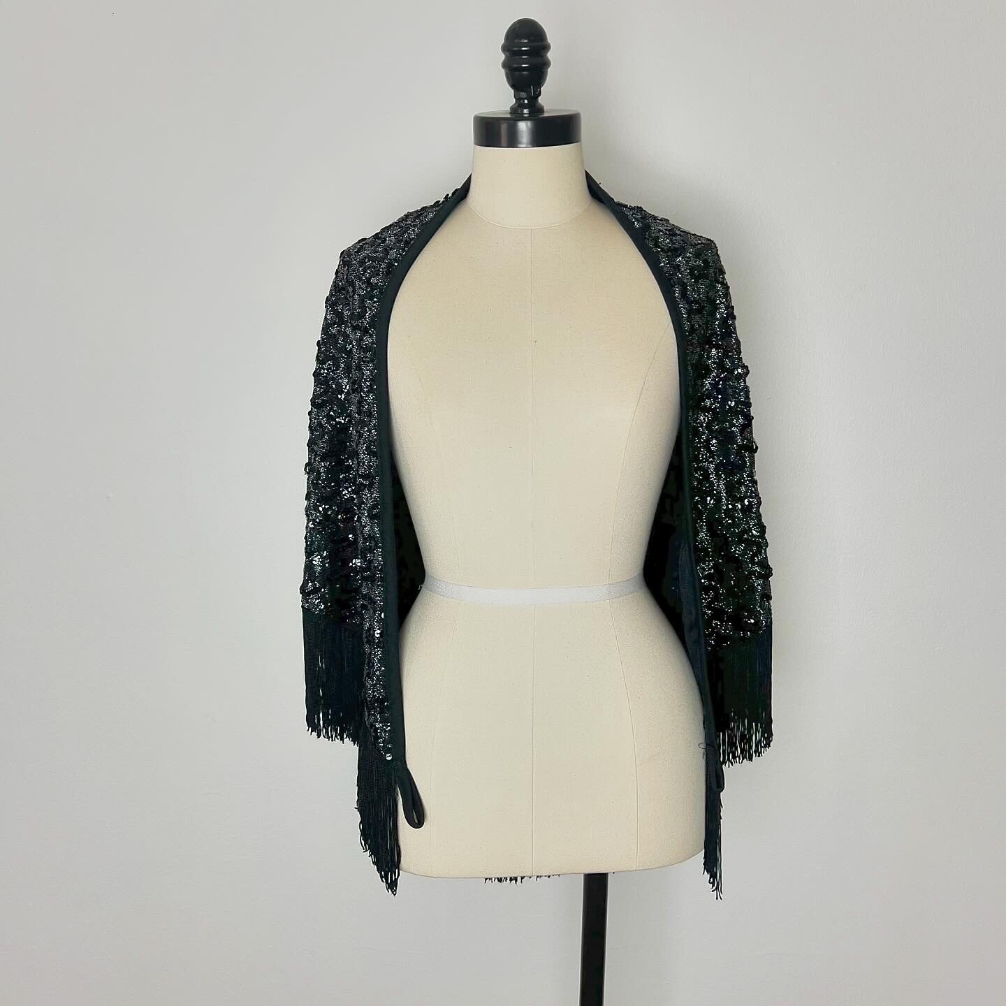 LUREX METALLIC LAME 50s 50’s 60s 60’s Vintage Sequined Shawl Shoulder Wrap