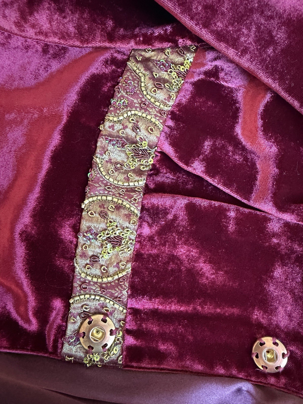 Vintage A.B.S by Allen Schwartz Burgundy Velvet Blazer Jacket W/ Embellishment L