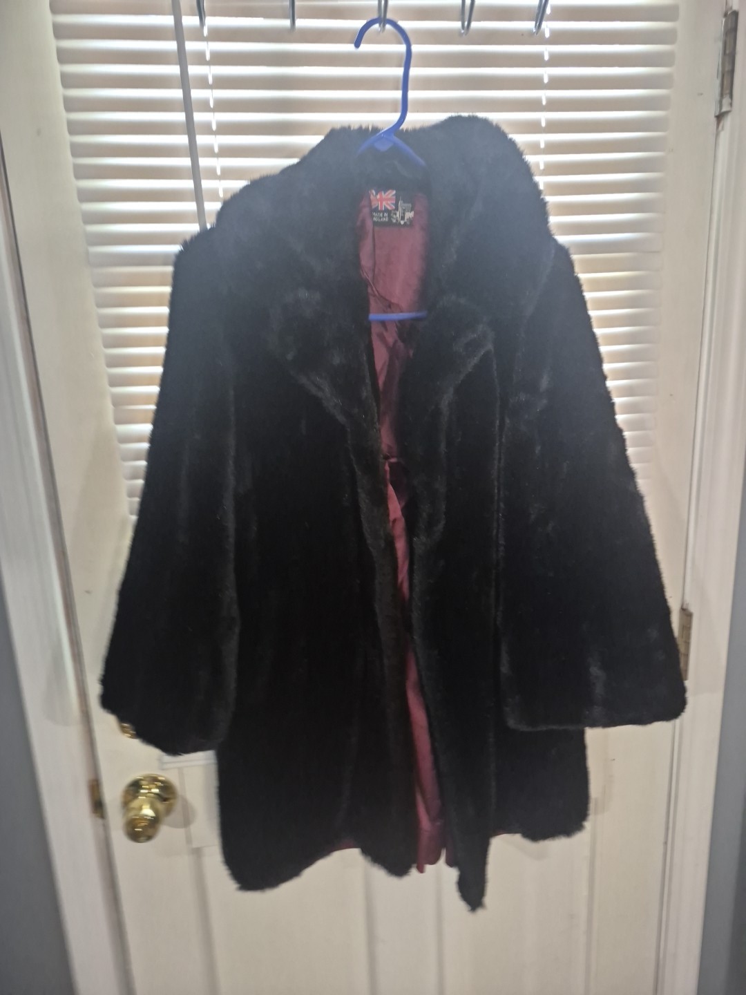 Vintage 1970’s Black Simulated Fur Coat Jacket Made In ENGLAND SIZE M/L