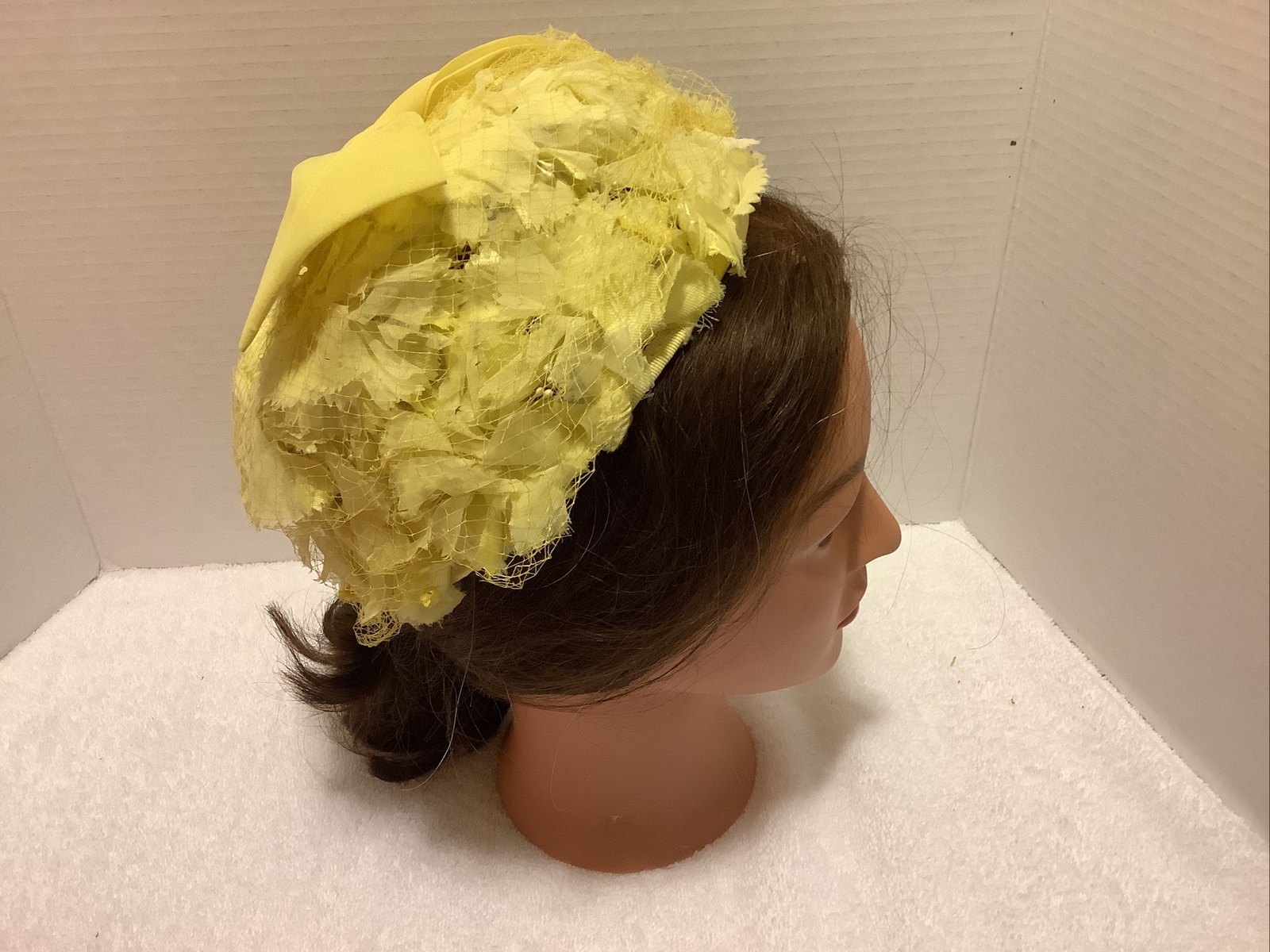 Vintage YELLOW Silk Floral PILLBOX HAT Netting And Bow Mid Century Modern