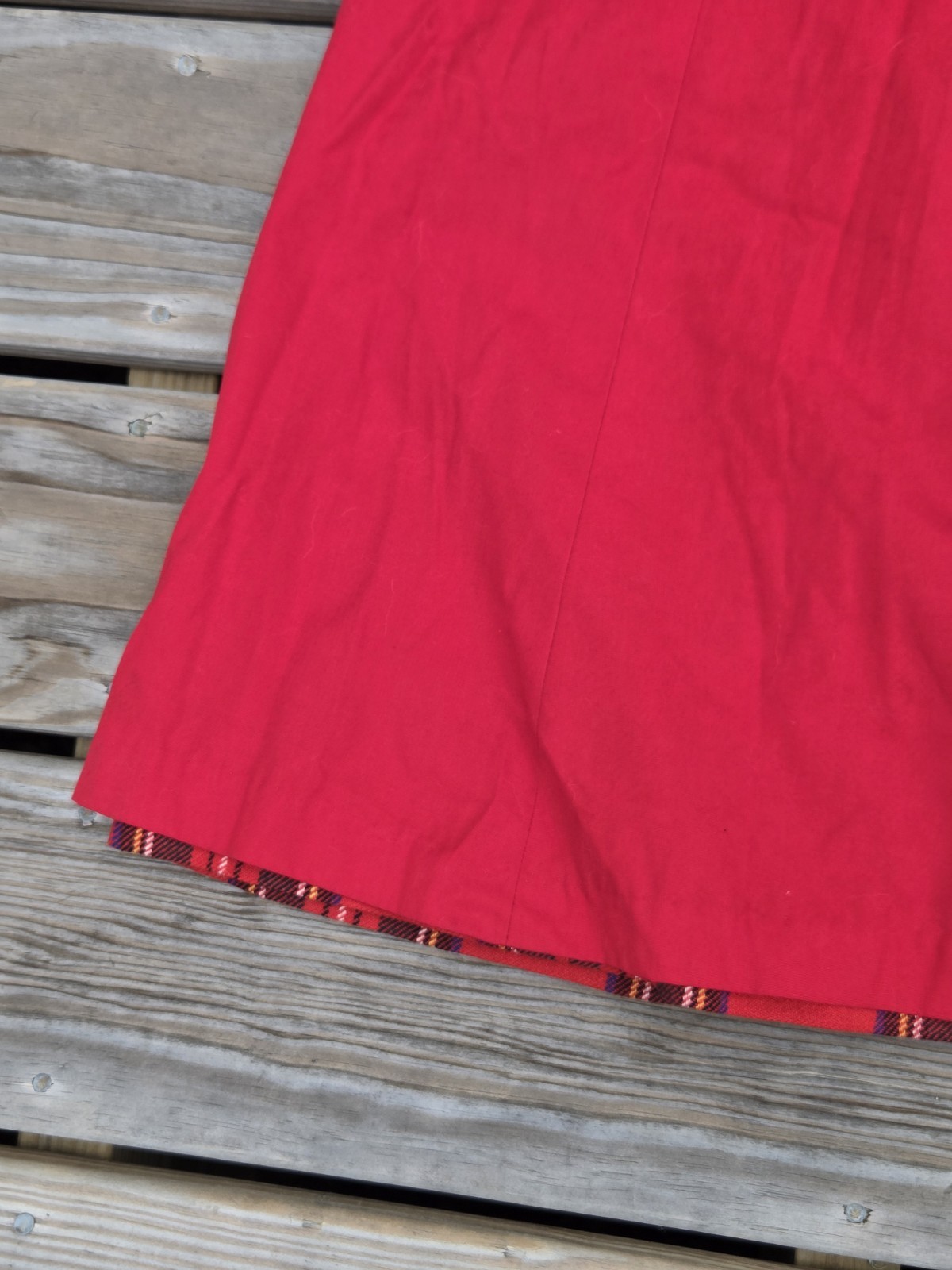 👀🍒Vintage Plaid Swing Cape Red Black Tartan Coat 60s Mod Schoolgirl Chic🍒👀