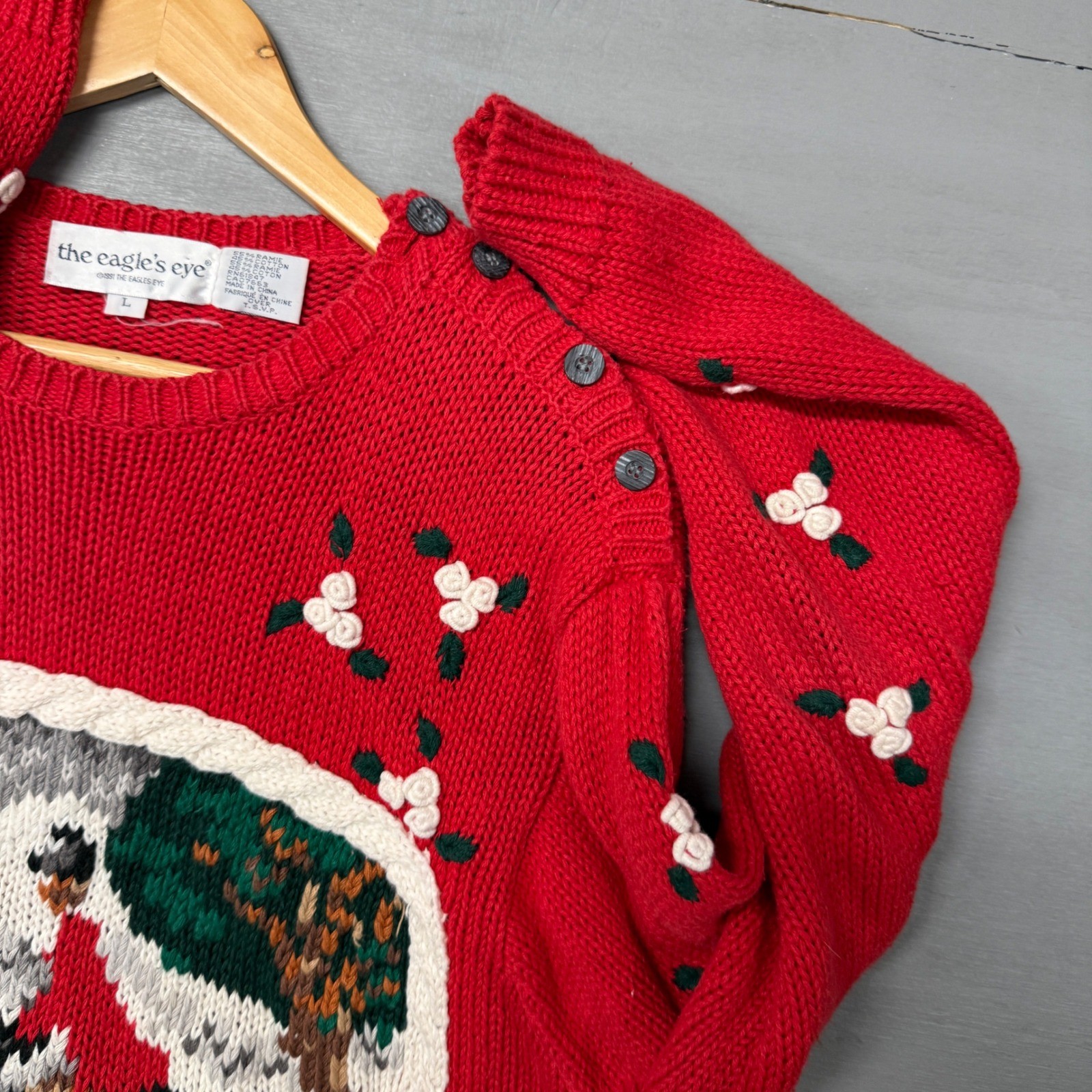The Eagle’s Eye Vintage 1991 Horse Riding Scene Sweater Red Floral Knit Large