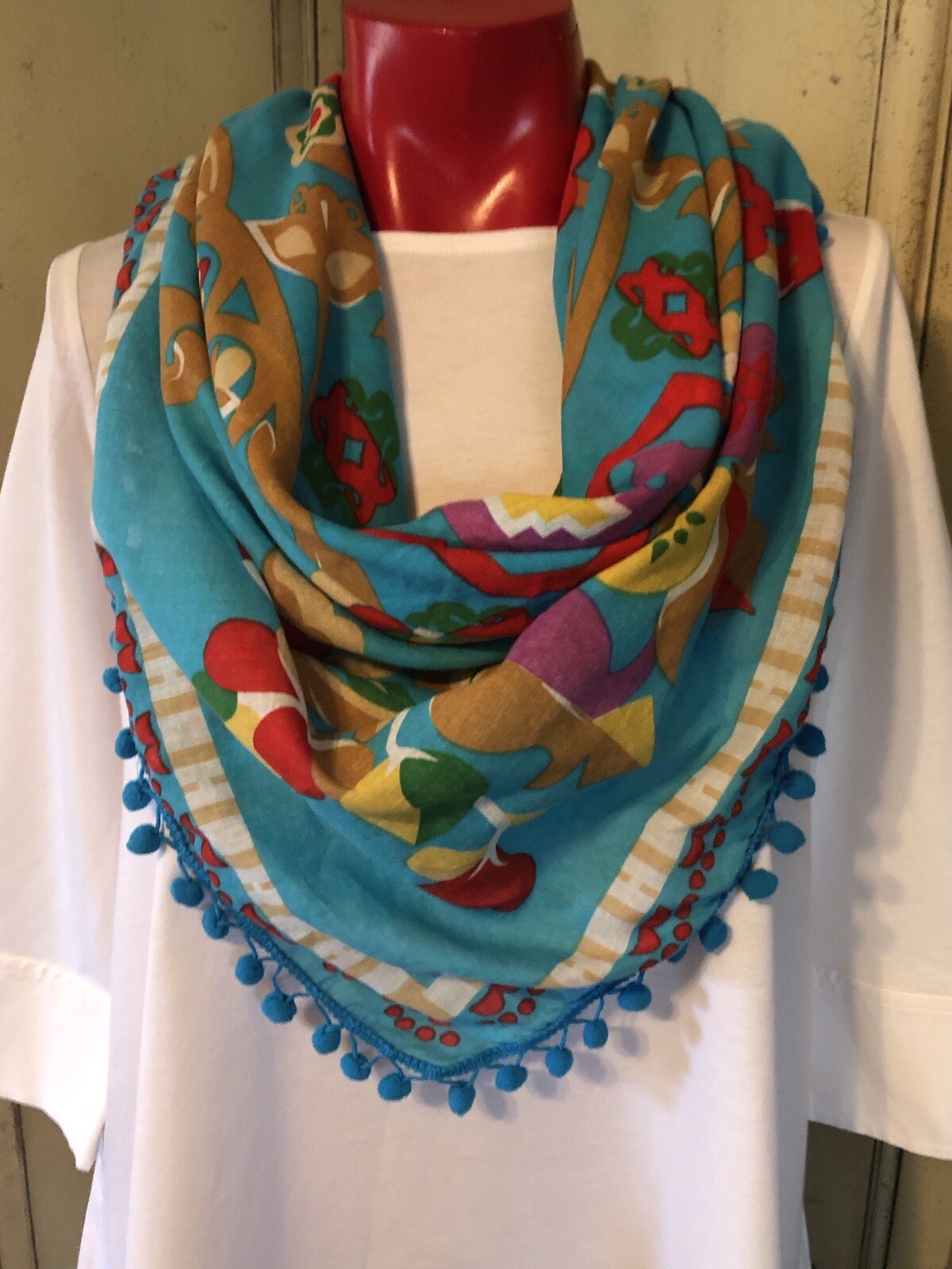 New scarf Measuring 20X40 Inches Turquoise Floral