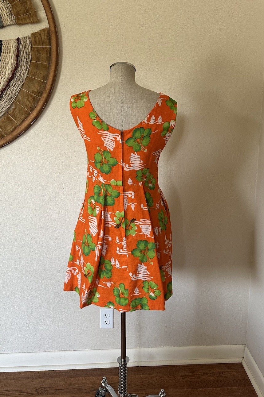 Vintage 70s Hawaiian Tiki Mini Dress Orange Floral Woman’s M