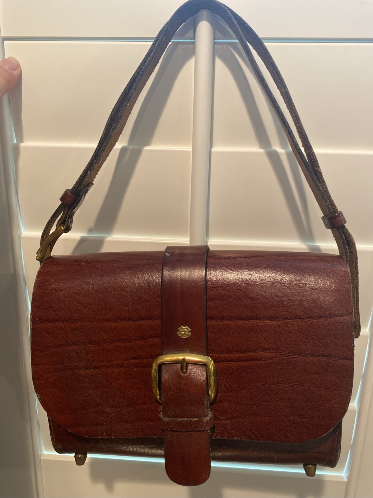 Vintage 60s 70s JOHN ROMAIN Leather Shoulder Bag Handbag Purse Hardbody 8-71