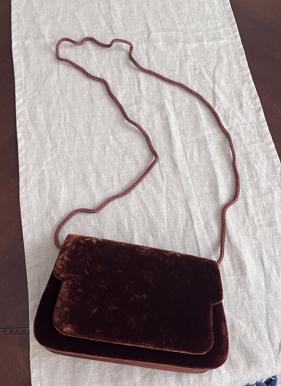 Vintage Signature Studio Structured Brown Velvet Clutch Handbag Floral Pattern