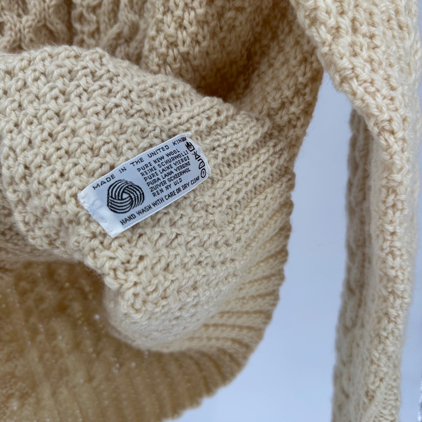 Vintage United Kingdom 100% Pure New Wool Chunky Fisherman Pullover Sweater Men