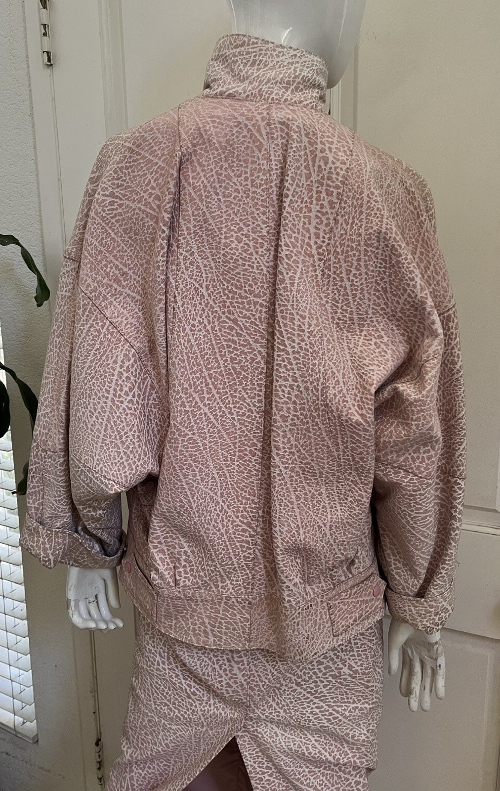 V.S.O.P. COGNAC VINTAGE ’80’s Pink Leather GLAM ROCK Jacket/Skirt Set Sz M 9/10