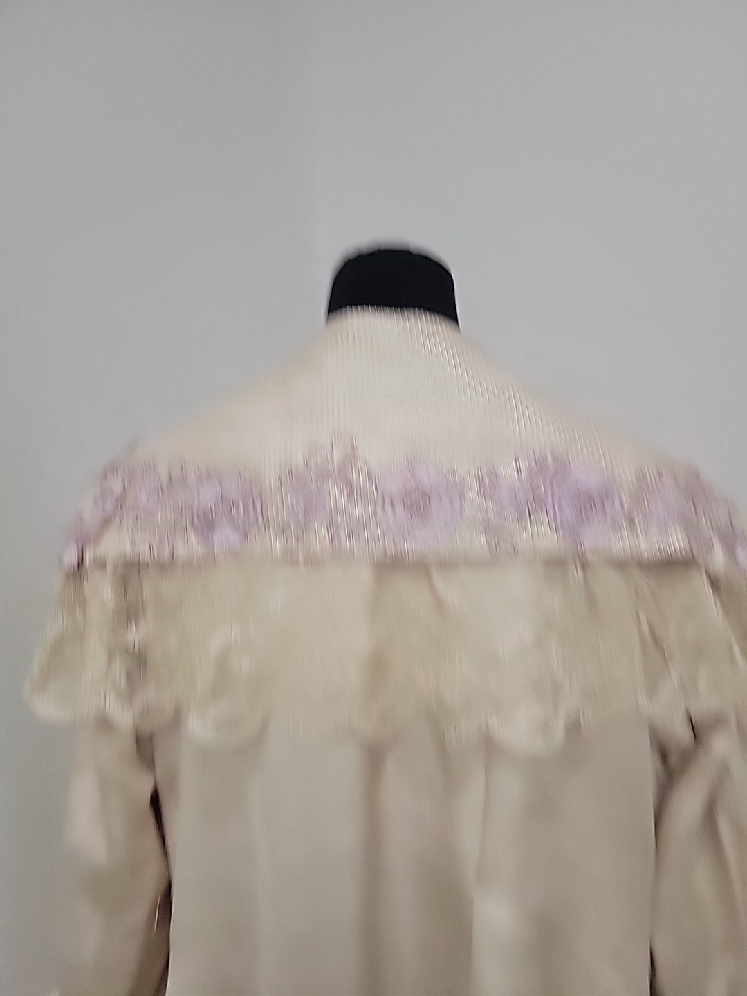 Antique 30s 40s Boudoir Hostess Coat Romantic Lace Applique Silk Faille