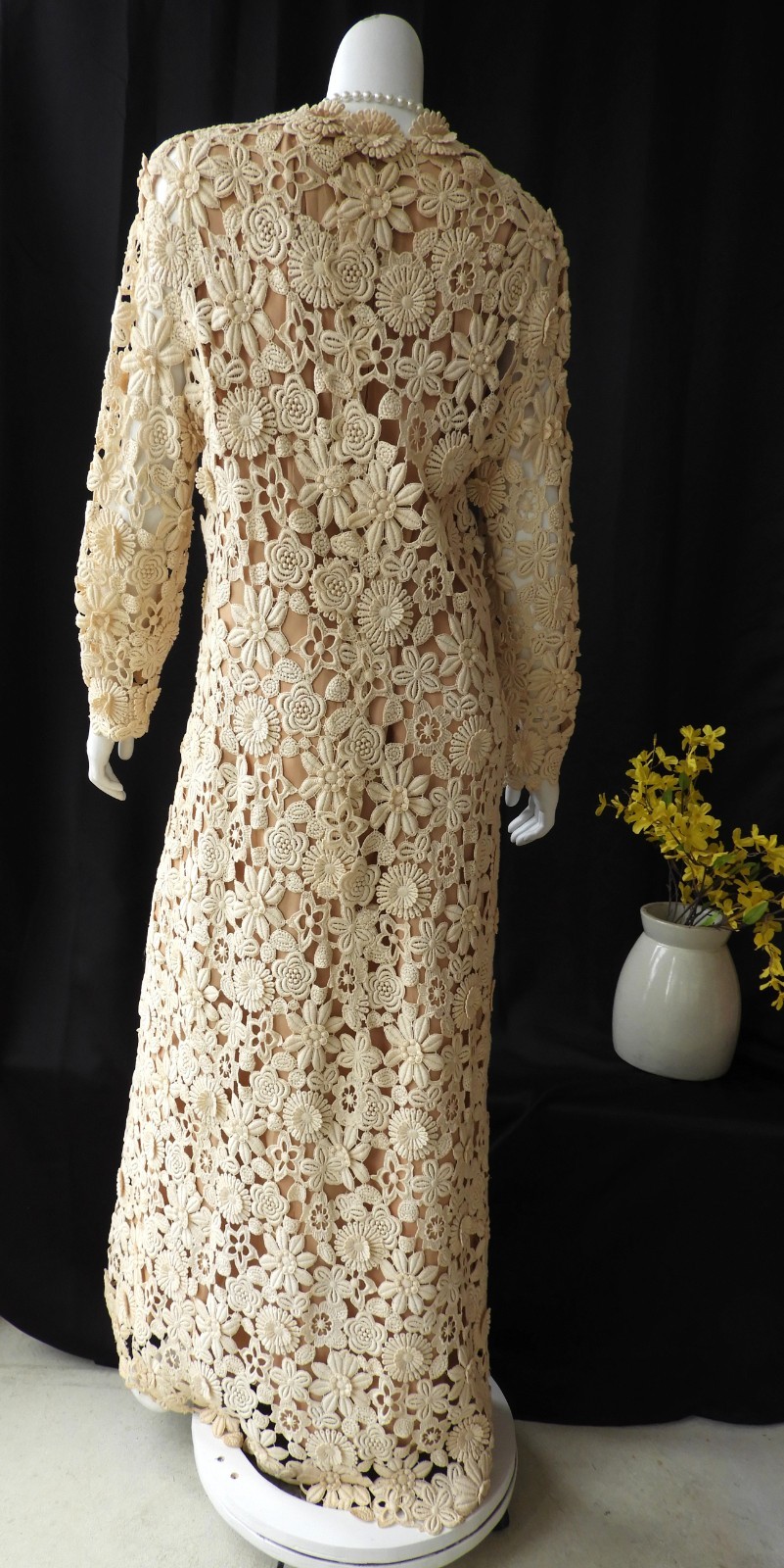 RARE 1940’s Off-White Crochet Floral Lace Full Length Dress|Millie Parnis NY sz