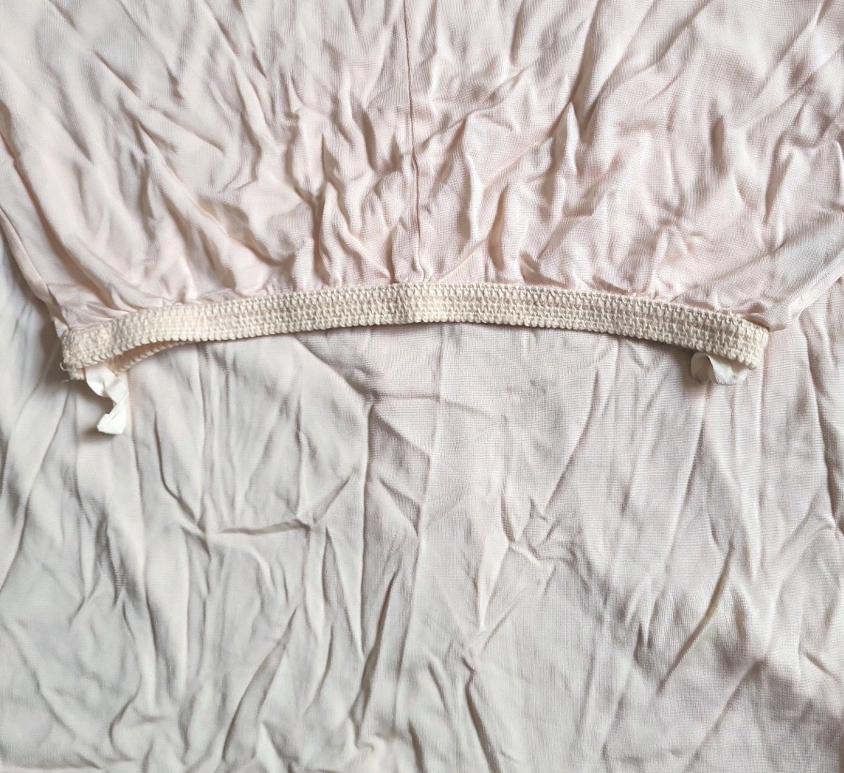 Vintage Palmers Peach Mid Length Half Slip Skirt lace Trim. 22.5 length
