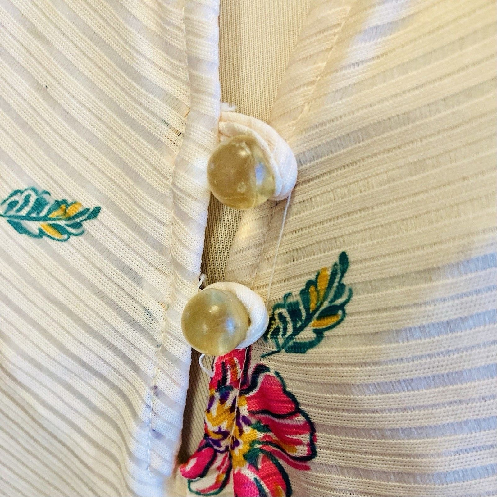 1970s Beige Disco Polyester Floral Collarless Blouse Cottagecore Wear To Work