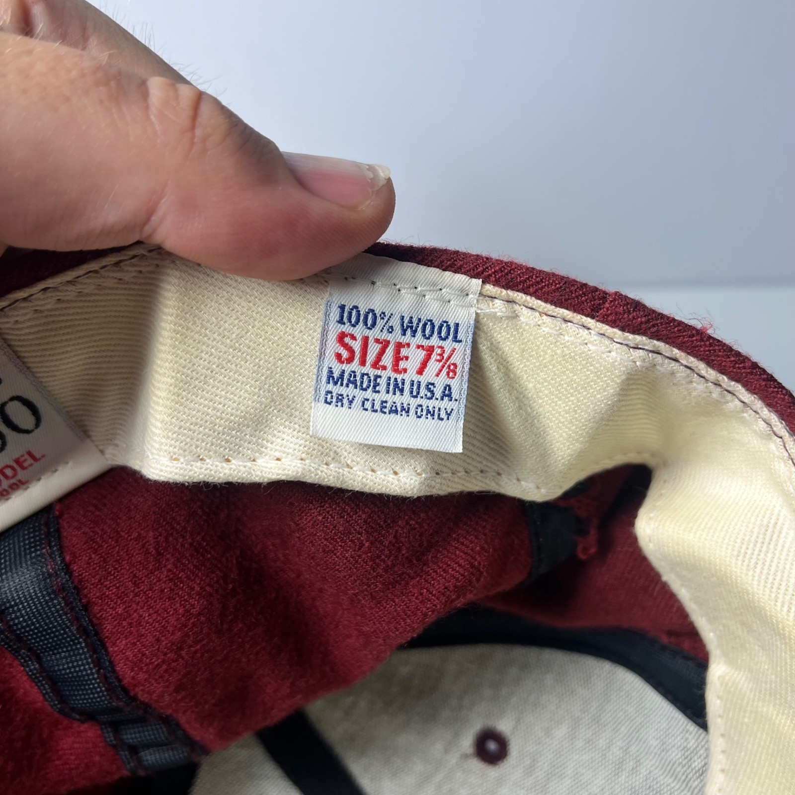 Vintage New Era 5950 UMass Minutemen Fitted Hat 7 3/8 Burgundy Wool USA Made