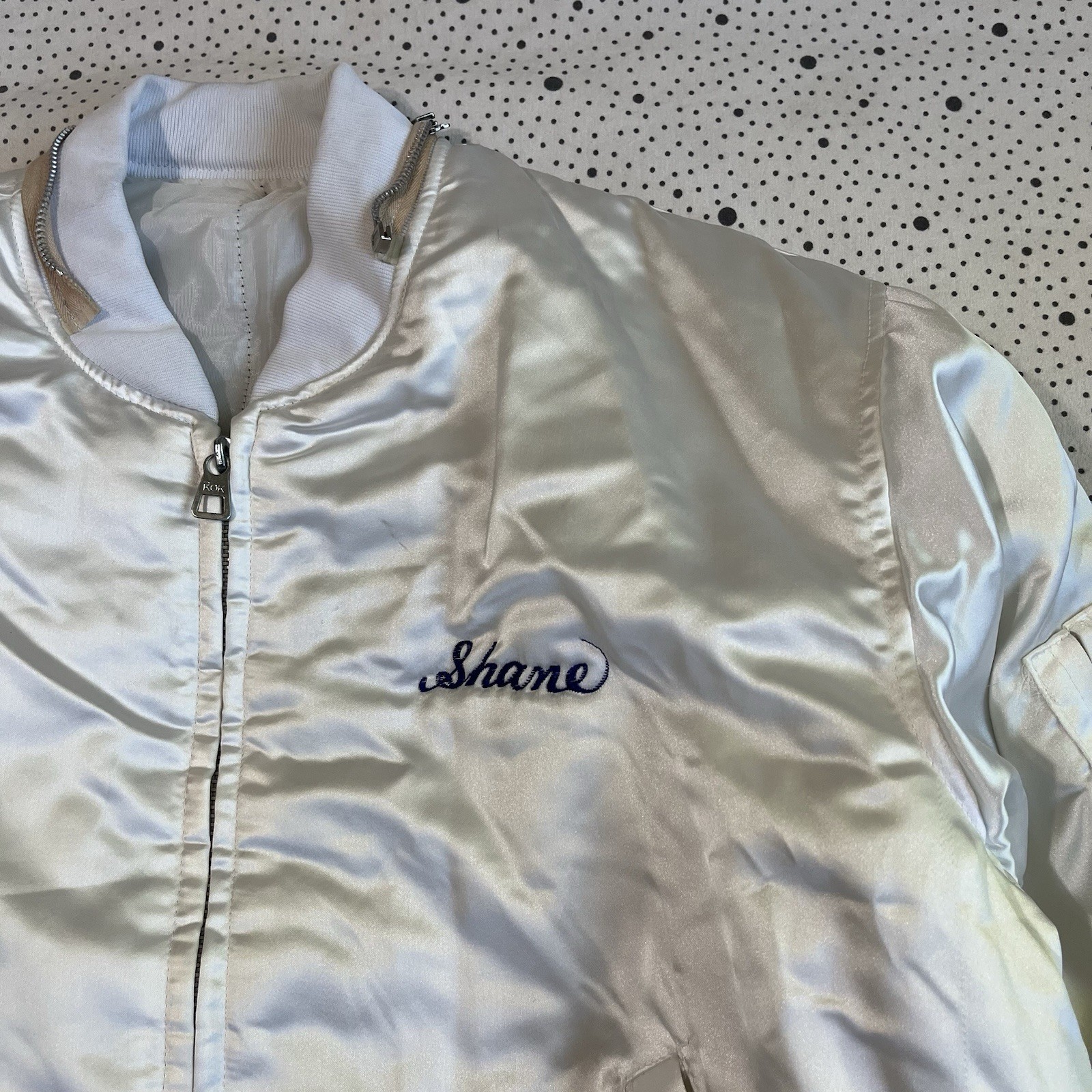 Vintage 1980’s Korea Souvenir Jacket Size XL White Satin Embroidered Dragons