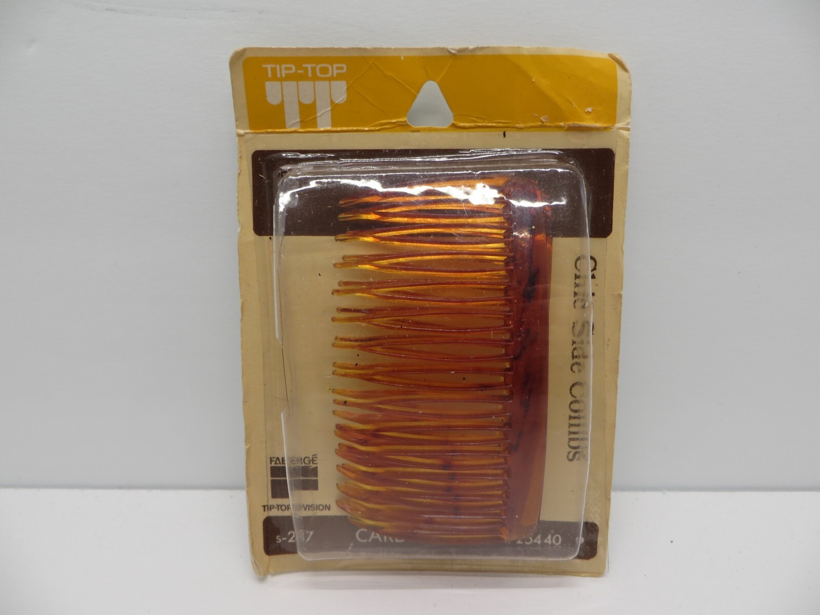 Vintage Tip Top Chic Side Combs #25440 Card of 2 Amber Color Never Been Opened