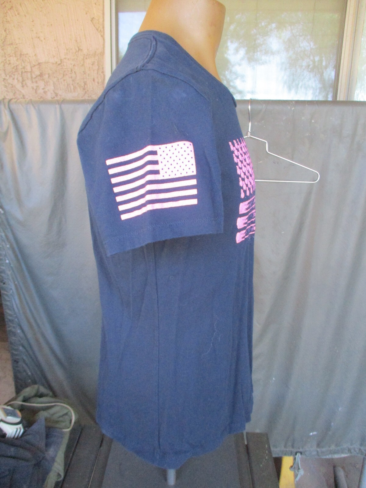 GRUNT STYLE, Bullets & Grenades American Flag, Women’s XXL T Shirt