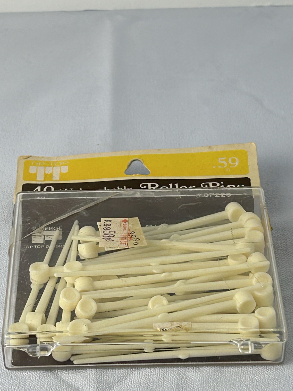 VTG Tip-Top Unbreakable Roller Pins Queen Size 40 Count Hair Styling NOS Granny