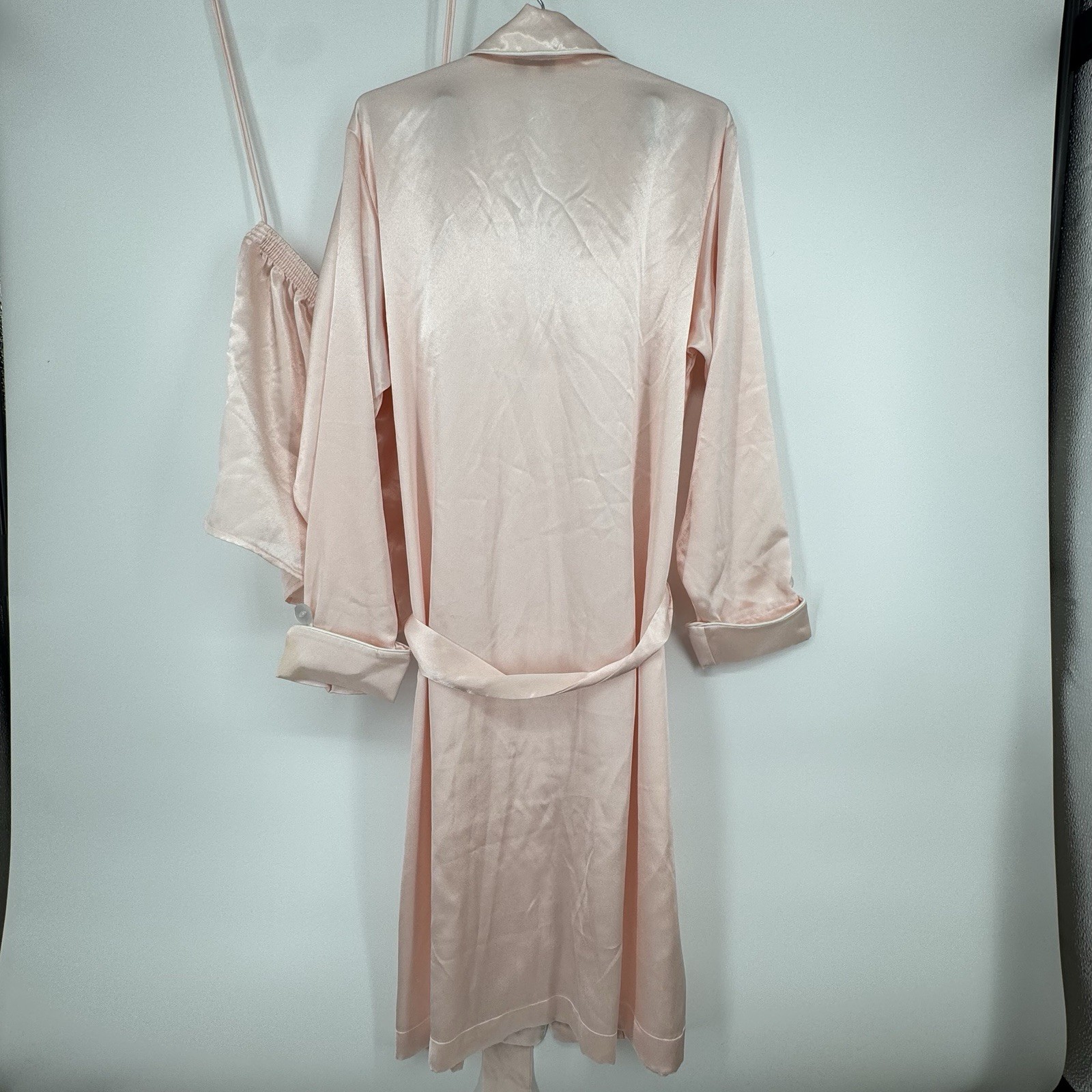 Vtg Christian Dior Pink Embroidered Robe With Lounge Shorts Union Made In USA
