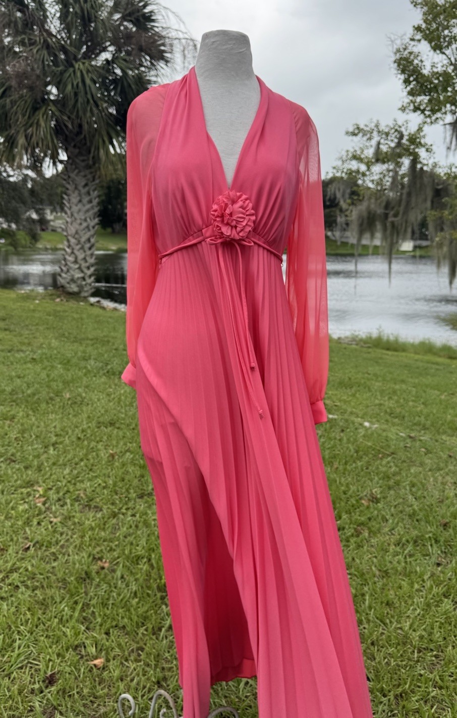 Vtg 70s Coral Accordion Pleat Maxi Dress Sz M Sheer Chiffon Sleeves EUC