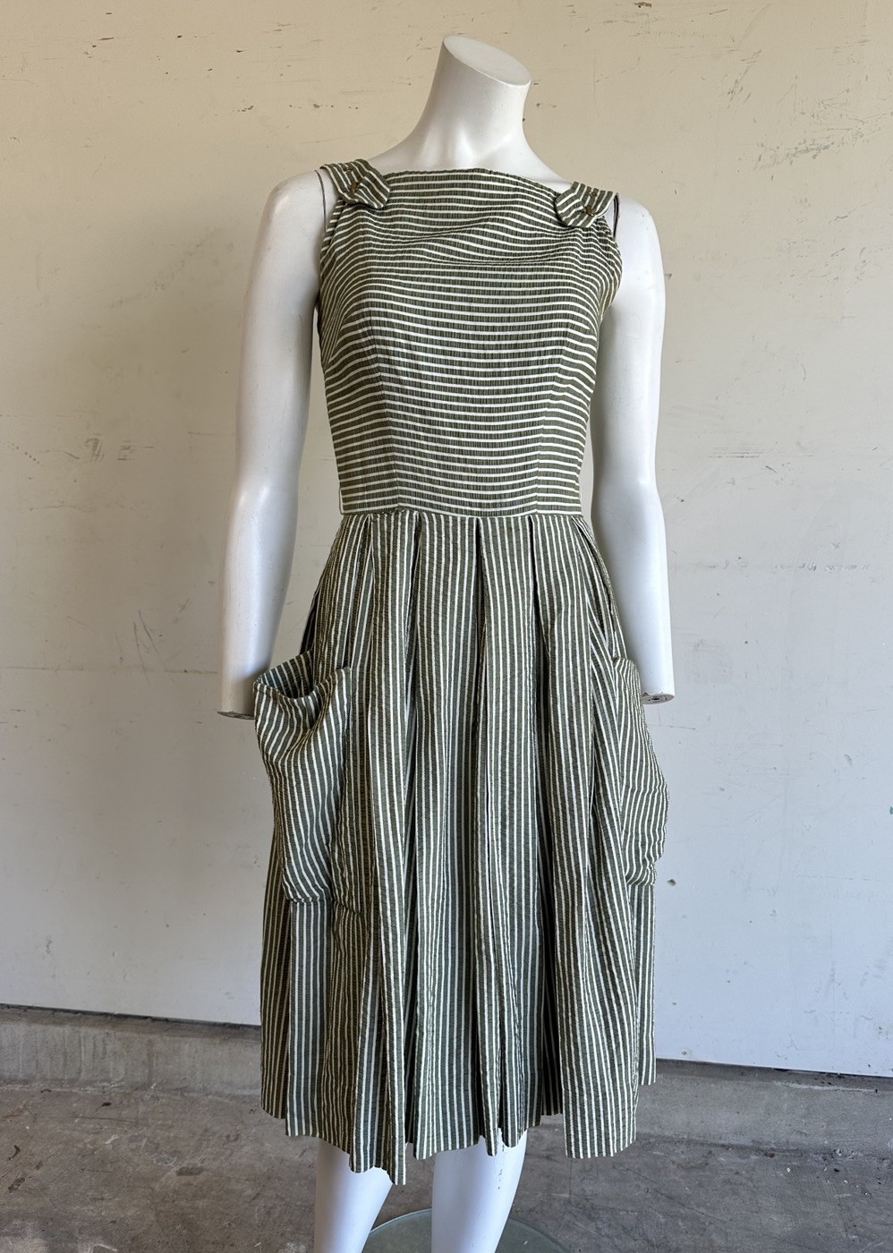 Vintage 50s 60s Olive Striped Summer Day Dress 25” Waist 1950s
