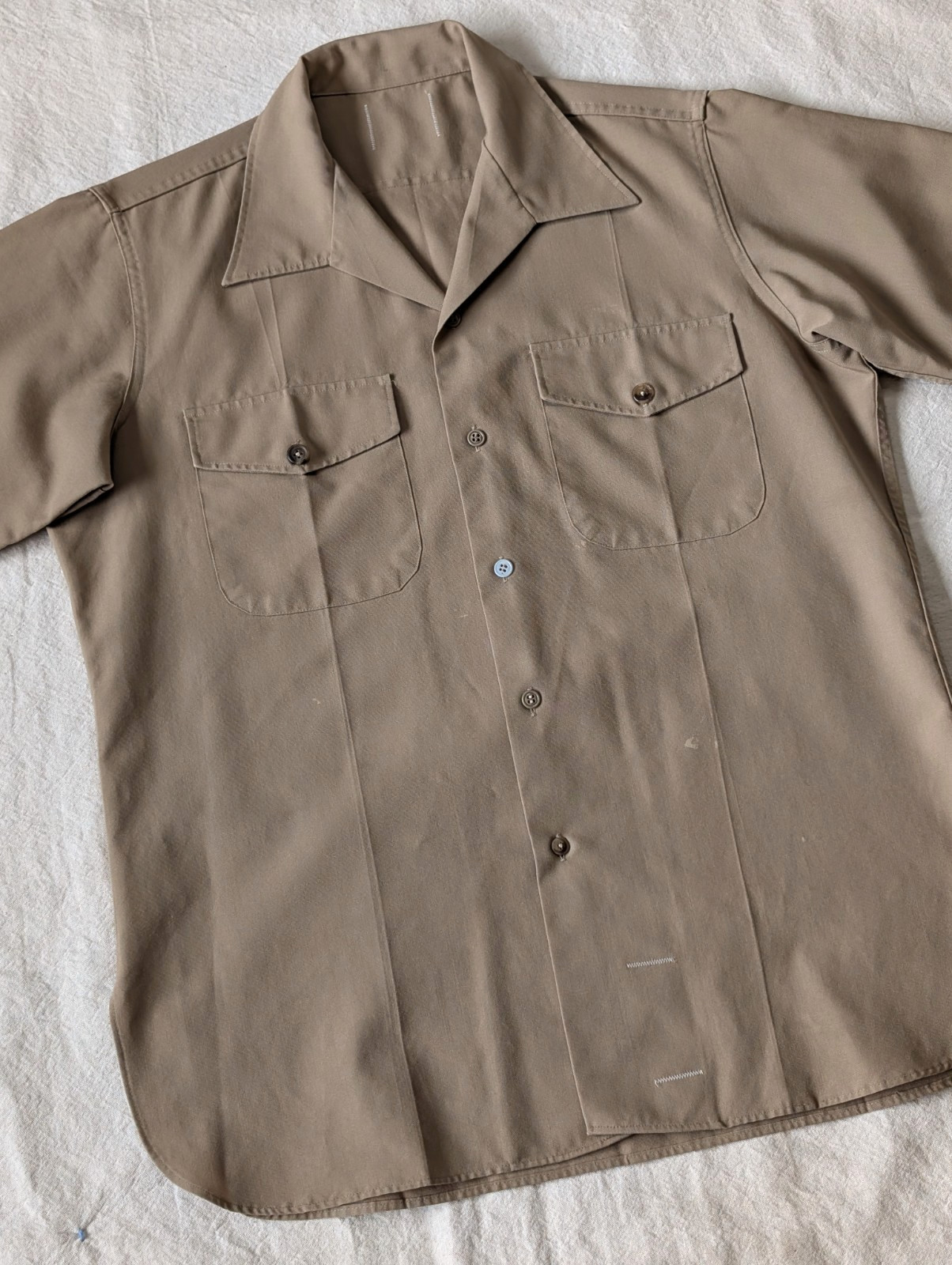 Vintage 50s 60s Brown Rayon Blend Short Sleeve Camp Collar Khaki Work Shirt LG