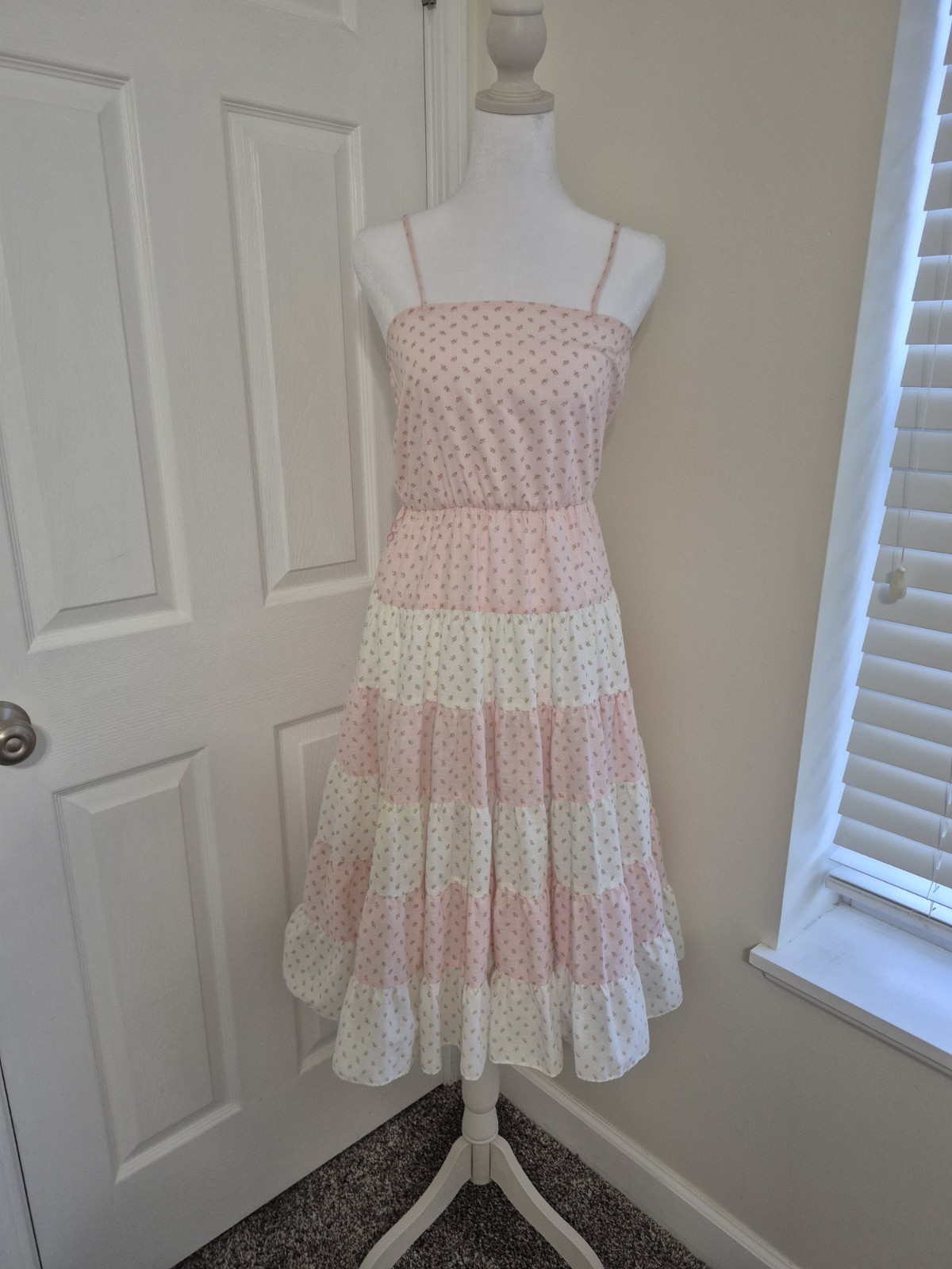 Vintage 70s Entourage Pink Floral Dress Cottagecore Prairie Sundress – S/XS
