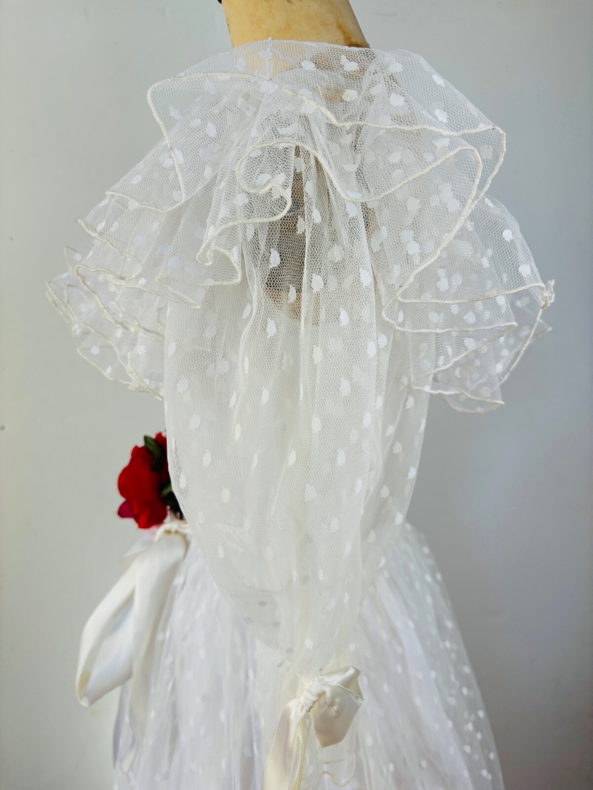 VTG 80s WHITE POLKA DOT TULLE RUFFLE BOW COQUETTE WHITE GOWN PRINCESS DRESS*XS/S