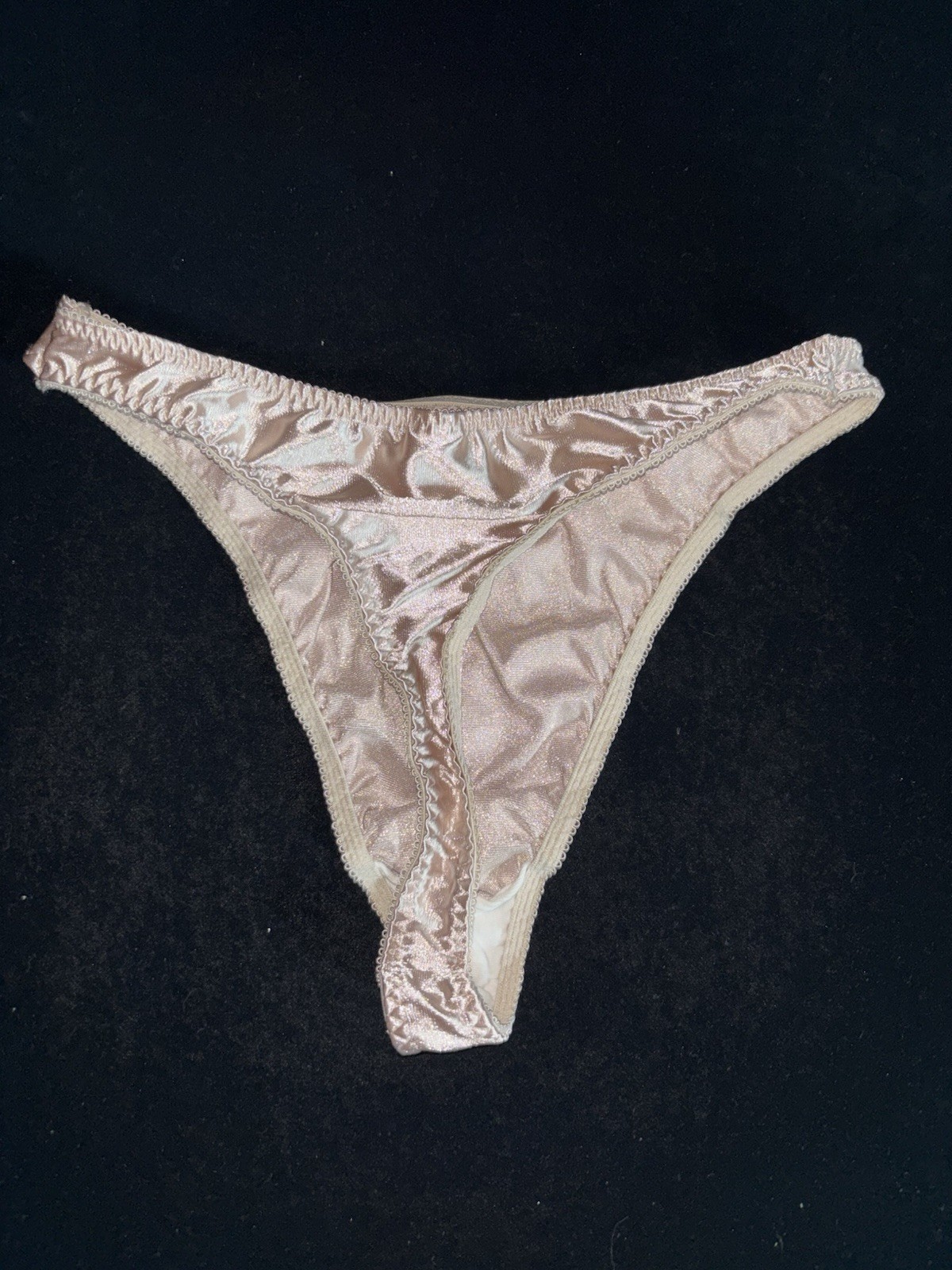 Vintage Victoria’s Secret Second Skin Satin Sissy Thong Size M
