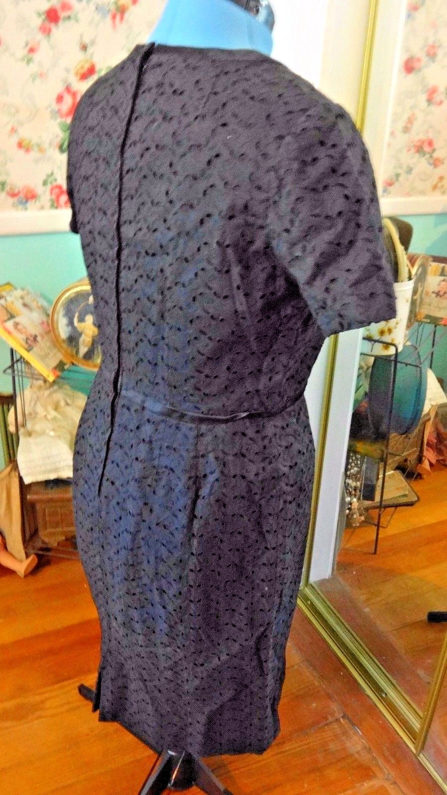 VINTAGE 1950’s BLACK EYELET SATIN LINED DRESS BUST 40 INCHES