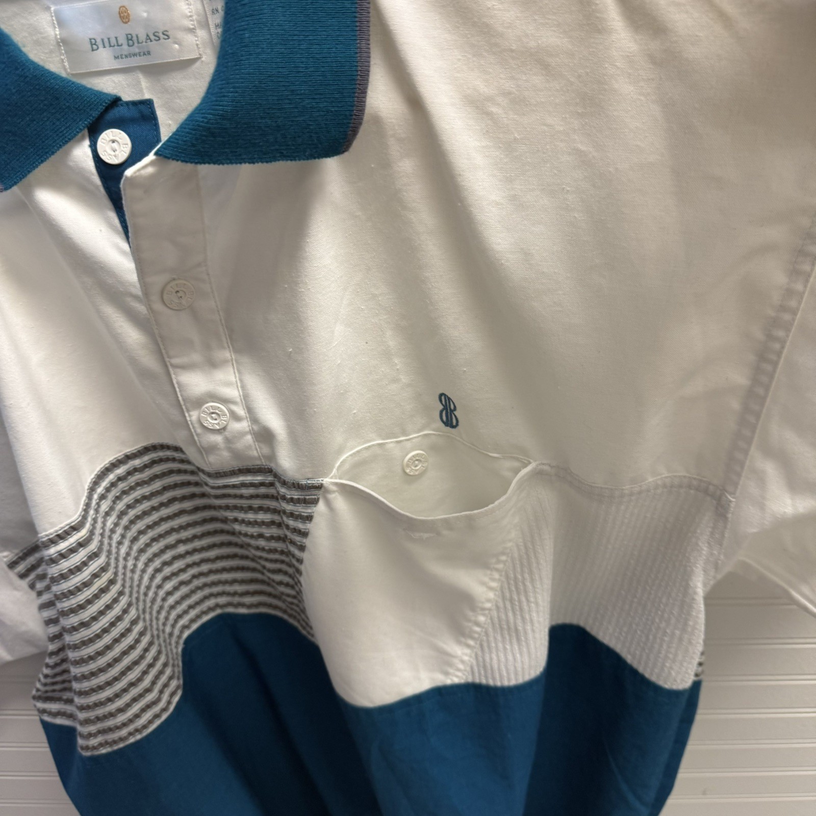 Bill Blass Men Vintage Top Teal Blue Polo Shirt White Upper chest relaxed sleeve