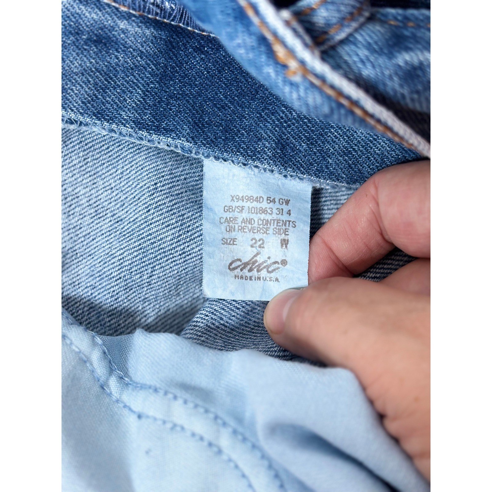 Vintage Chic Jeans Womens 22W Blue Denim High Rise Tapered Leg Made in USA 90s