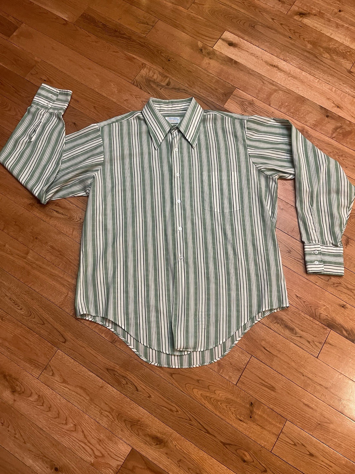 Vintage 1970’s Manhattan Shirt Co Button-Up Bold Green Stripe Sz 16.5/35 Stamped
