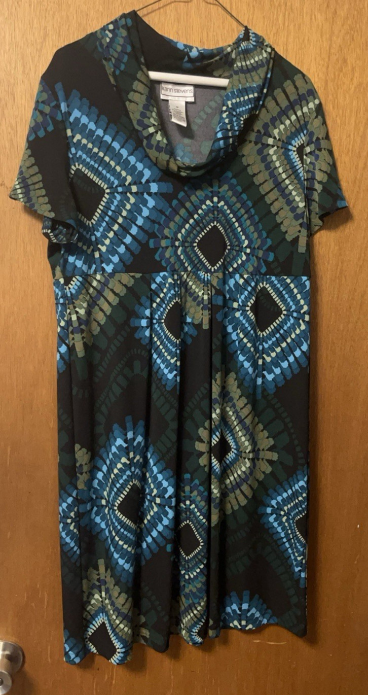 Vintage Karen Stevens dress size 12 Cowl / Scoop neck