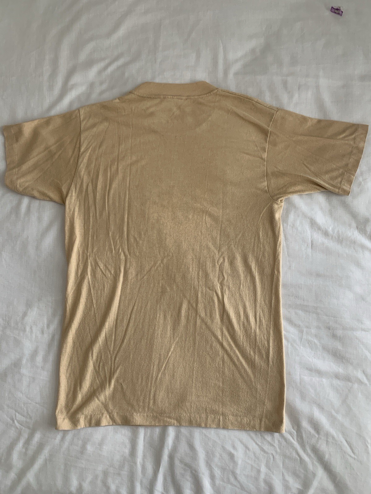 Peanuts Snoopy Woodstock “A Hole In Ten” Beige Graphic Tee Crew Neck M or S