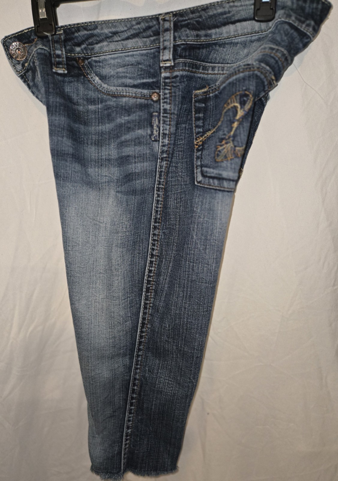 Silver Twisted Mid Capri Jeans Women’s Size W29/L33