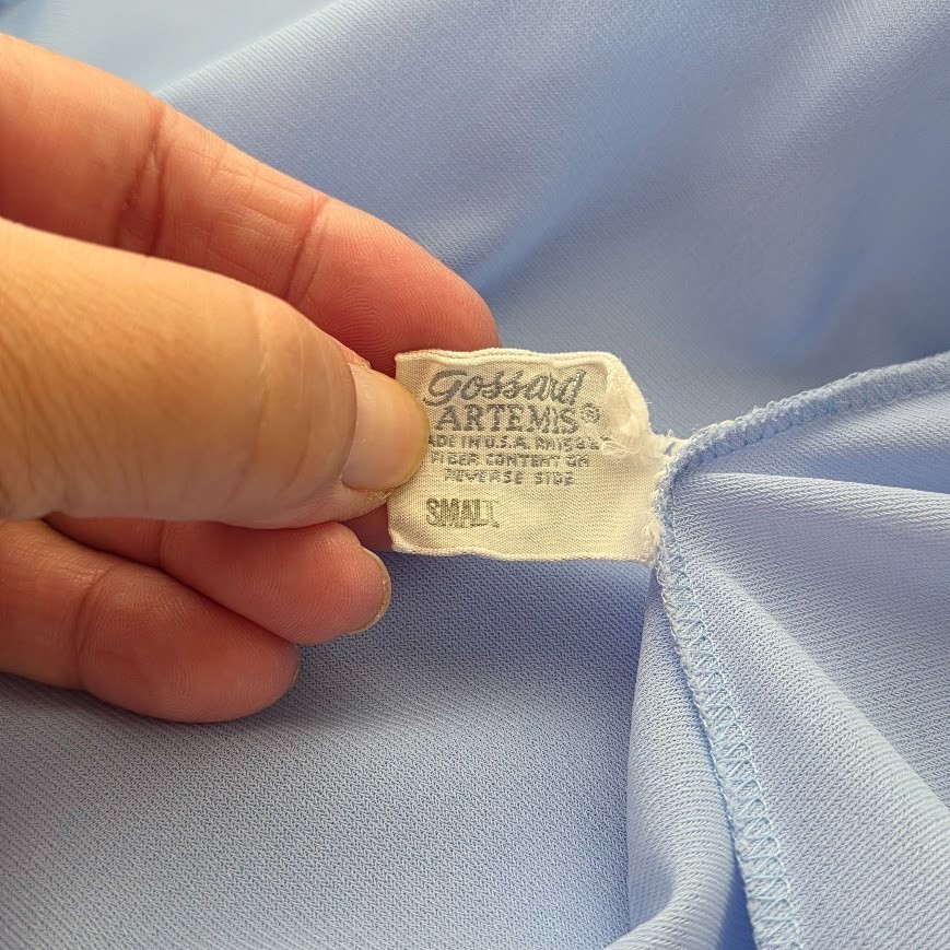 Vintage 1960’s Gossard Artemis Peignoir Robe Size Small Blue Ruffle Collar