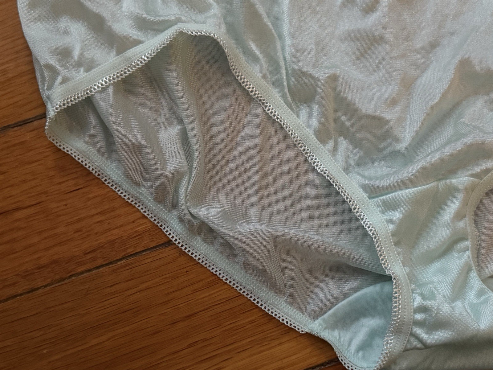 Vtg Panties Shiny Granny Brief Satin Nylon 9 Plus Underscore Sissy Pastel Green