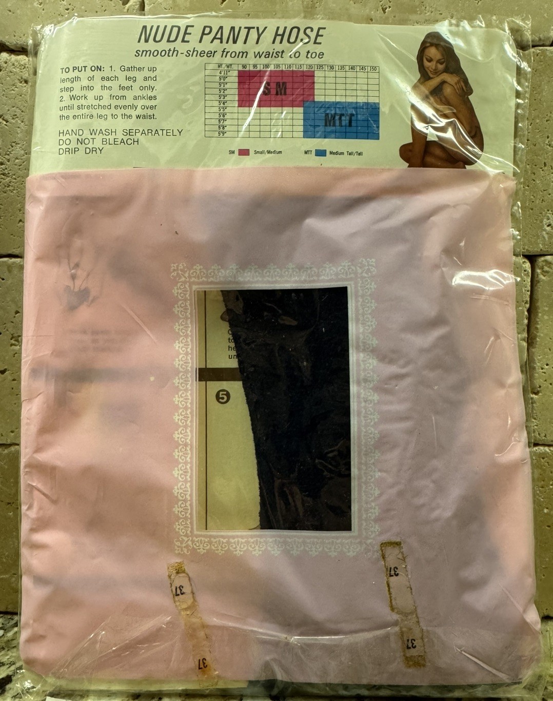 VTG 1960s Kmart NUDE Panty Hose Smooth-Sheer Waist To Toe Off Black S/M A Nylons