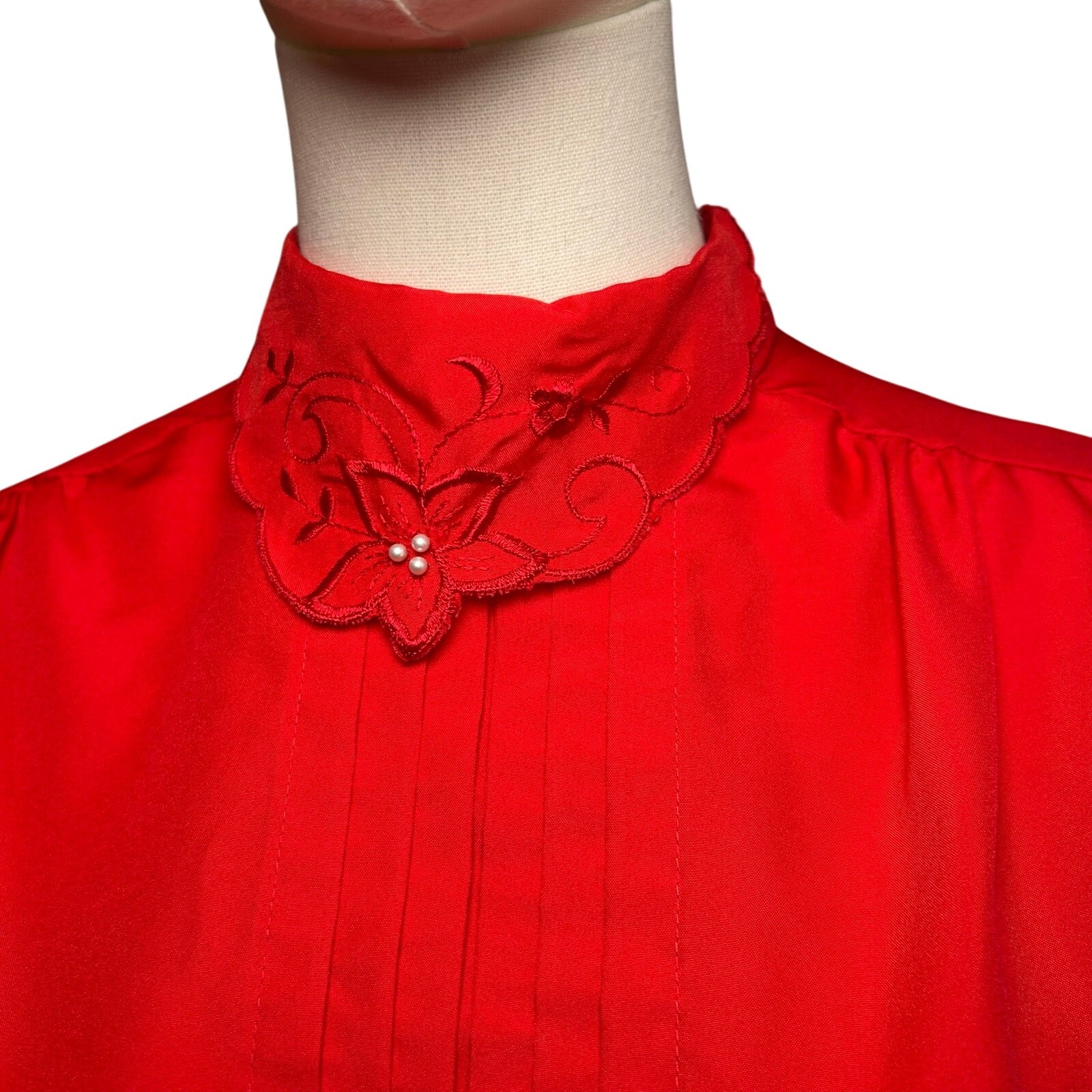 VTG 80s Claudia L Red Poinsettia Holiday Blouse Romantic Retro Twee Coquette