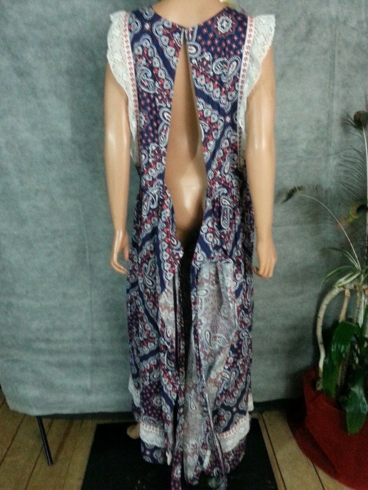 Vtg 70s Maxi Wrap Dress Apron Bib Red White Blue Floral Paisley Lace Free Reg