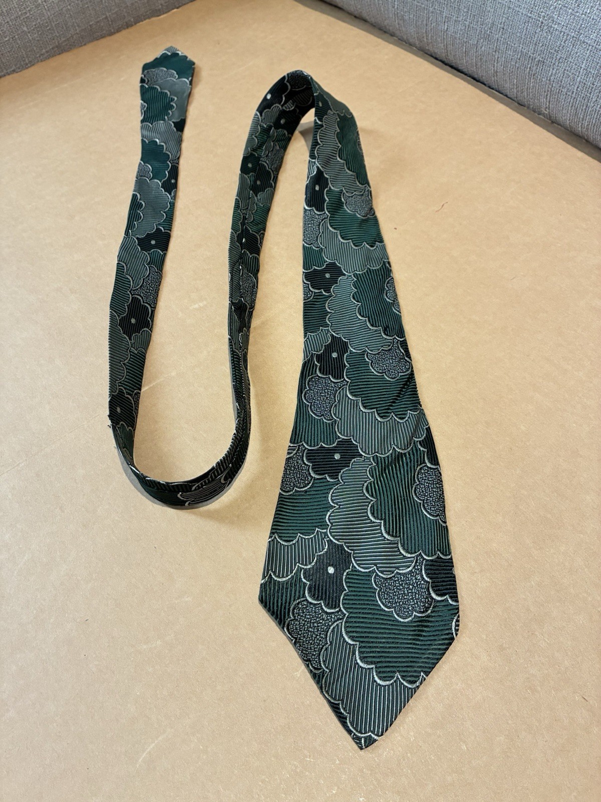 Vintage 1940S Geometric Necktie