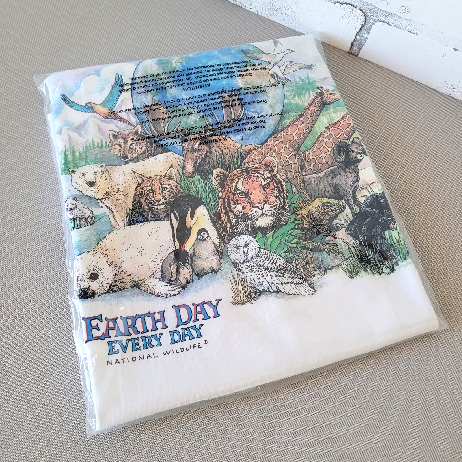 Vtg 90s Earth Day Everyday T-Shirt Large White National Wildlife Federation NEW
