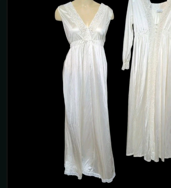 Vintage Miss Elaine 2 PC Maxi Nightgown & Robe Set Nylon Cotton Lace Trim Ivory