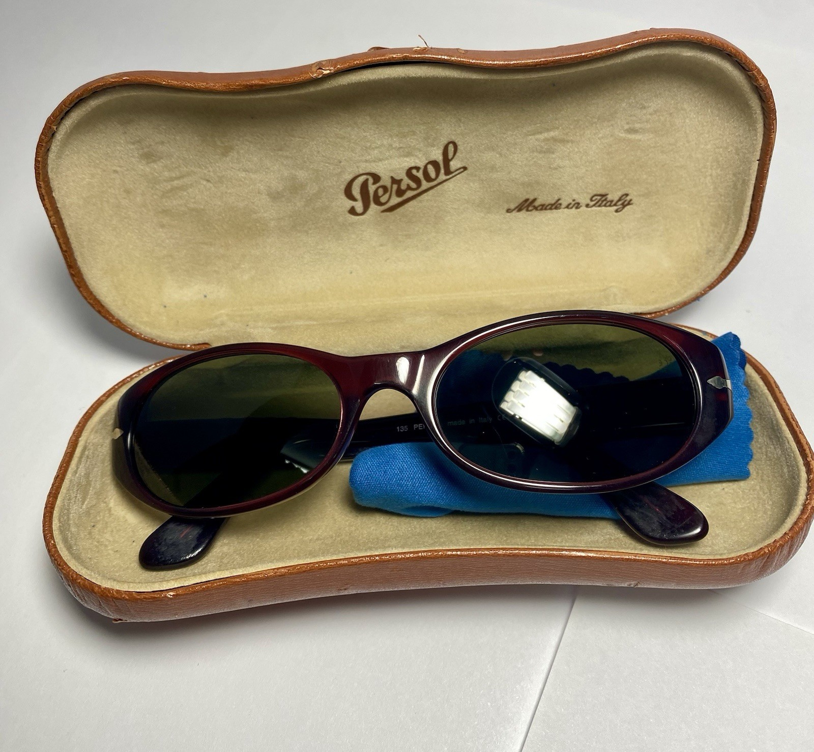 Vintage Persol Black Oval Sunglasses Made in Italy w/ Case