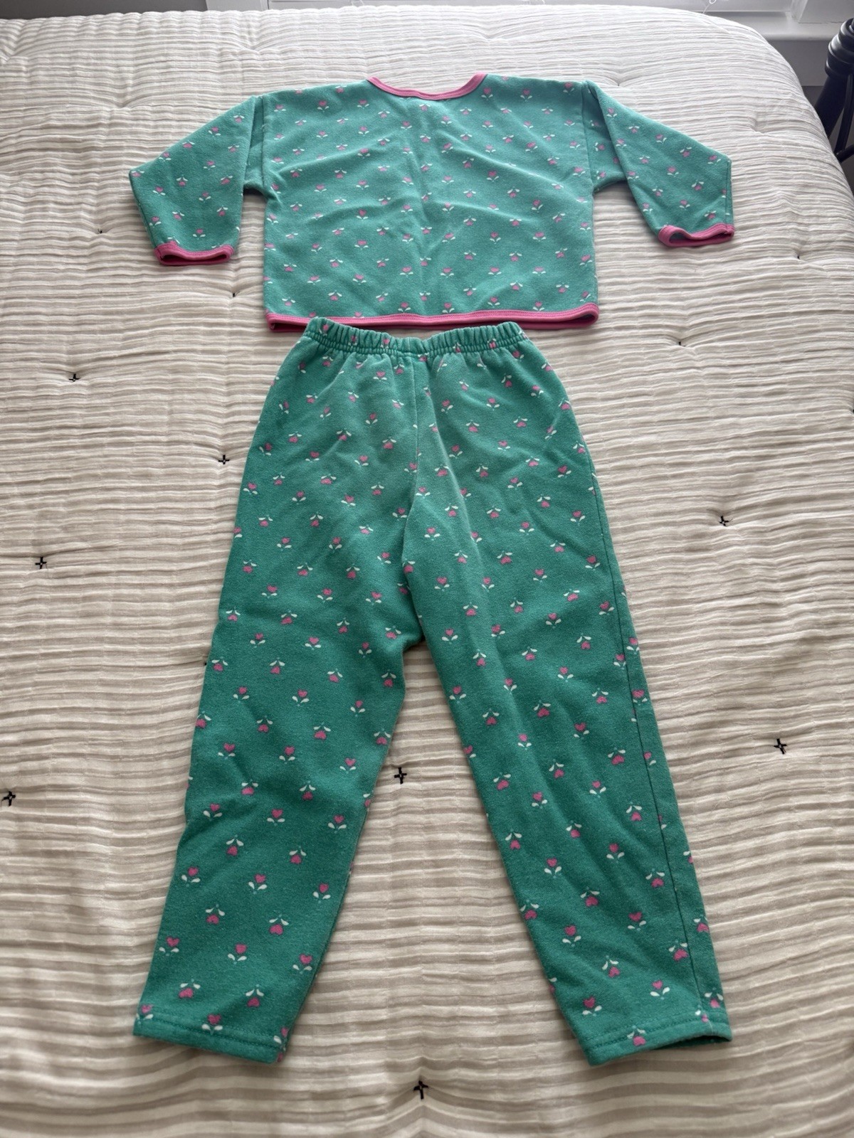 Vintage Hartstrings Girls Green/Pink Sweatshirt & Pants Set Size 5/6 USA