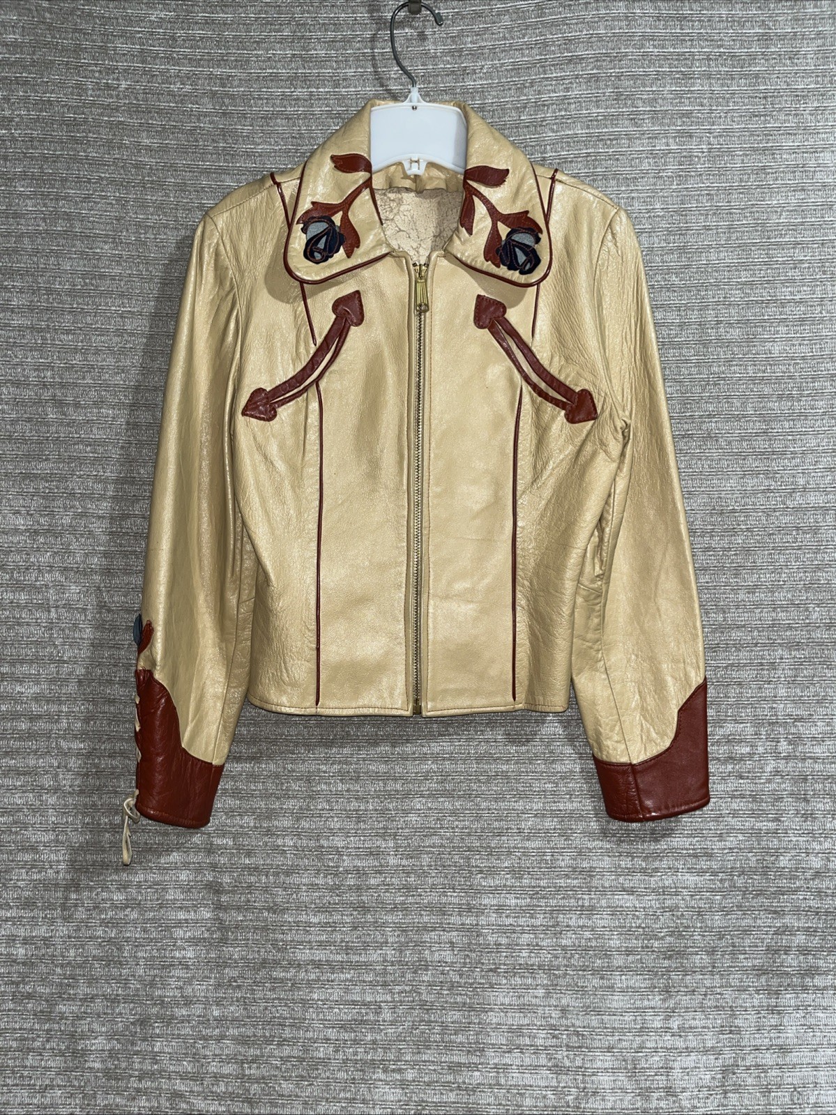 Vintage 1970s Rodeo East West Musical Instruments Floral Leather Jacket Hippie S
