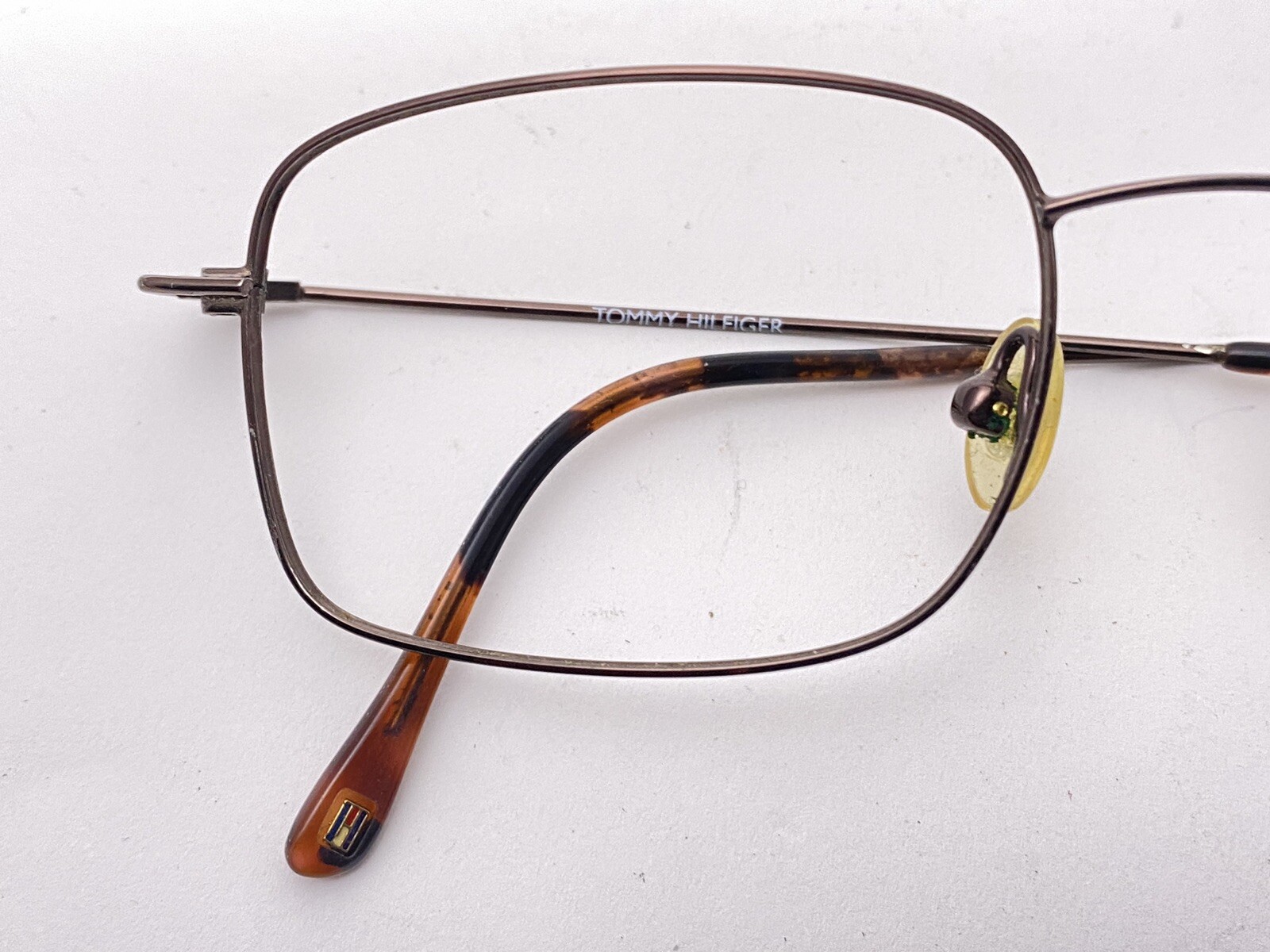 VTG Tommy Hilfiger Eyeglass Frames Glasses – THI263 229 50 – 20 – 140